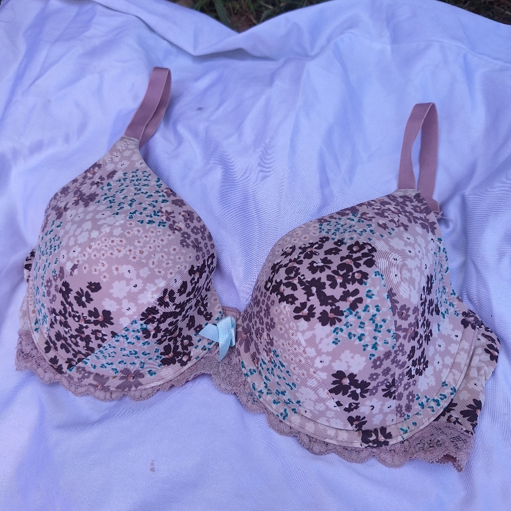 Adore Me Womens Floral Bra & Underwear Set